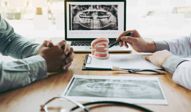 Best Tooth Infection Emergency Dentist  in Naples Park, FL