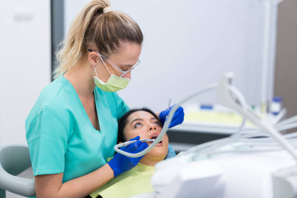 Best Broken Tooth Emergency  in Naples Park, FL